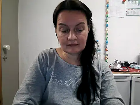 LoveNBloom online show from January 2025 08:07:01 PM