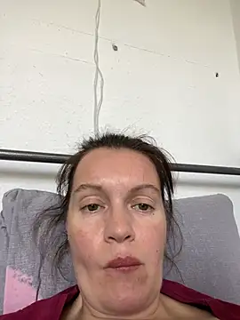 LoveNBloom online show from May 2026 04:45:01 PM