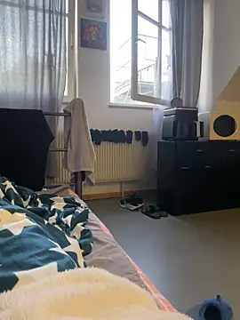 LoveNBloom online show from May 2026 07:09:01 PM