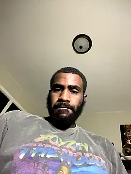 Snapshot of SlxmXBlxck chatting on December 2024 08:17:01 AM SlxmXBlxck online show from December 2024 08:17:01 AM