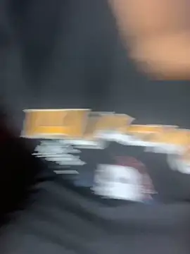 Snapshot of SlxmXBlxck chatting on February 2025 01:11:02 PM SlxmXBlxck online show from February 2025 01:11:02 PM