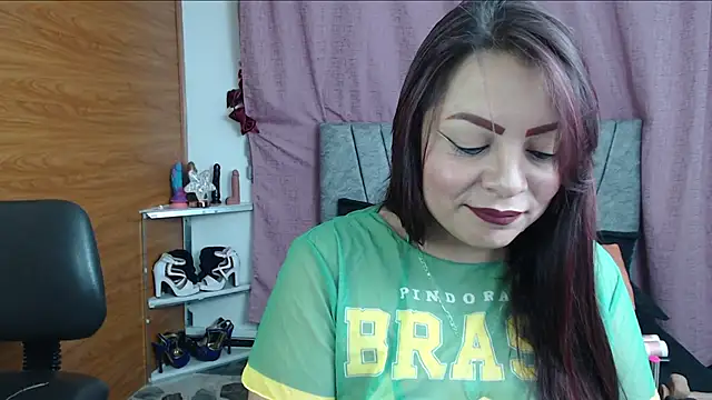 VIOLETTA-HOT online show from November 2025 10:52:02 AM