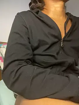  yisela  online show from March 2026 01:06:01 AM