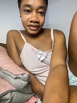  yisela  online show from February 2026 01:35:02 AM