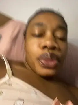  yisela  online show from February 2026 03:15:01 AM