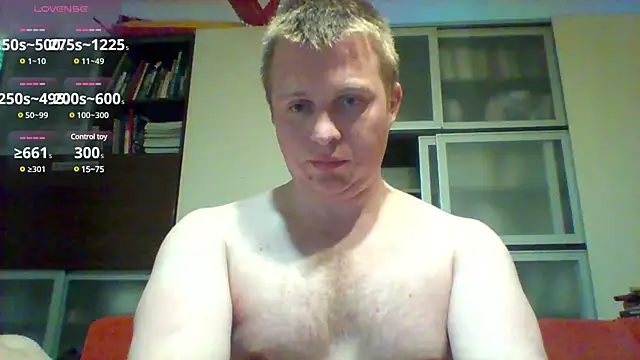 Snapshot of Matttthees chatting on March 2025 03:54:01 AM Matttthees online show from March 2025 03:54:01 AM