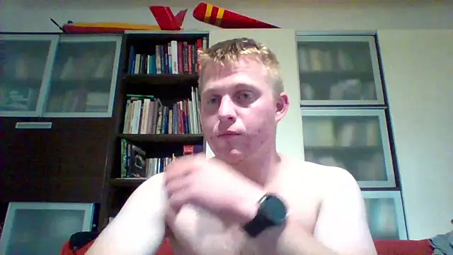 Snapshot of Matttthees chatting on September 2025 05:19:02 AM Matttthees online show from September 2025 05:19:02 AM