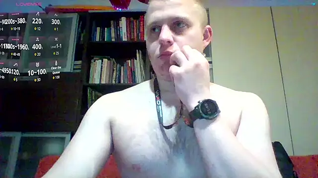 Matttthees online show from November 2025 08:46:01 PM