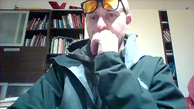 Matttthees online show from February 2026 01:04:02 AM