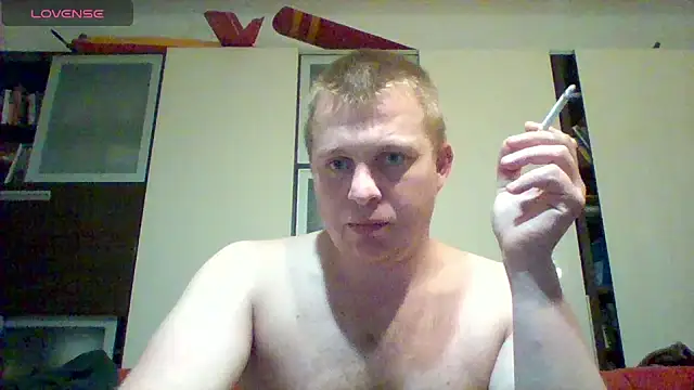 Matttthees online show from October 2025 02:21:01 AM