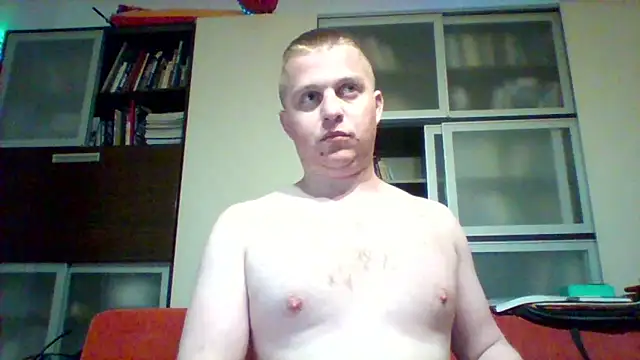Snapshot of Matttthees chatting on March 2025 03:47:01 AM Matttthees online show from March 2025 03:47:01 AM