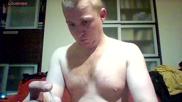 Matttthees online show from November 2025 03:27:01 AM