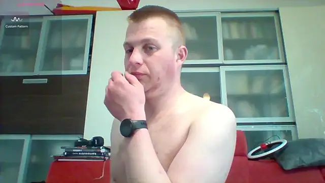 Snapshot of Matttthees chatting on March 2025 09:56:02 AM Matttthees online show from March 2025 09:56:02 AM