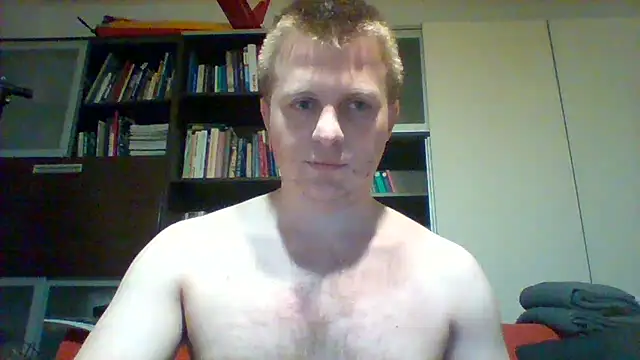 Snapshot of Matttthees chatting on February 2025 08:47:02 PM Matttthees online show from February 2025 08:47:02 PM