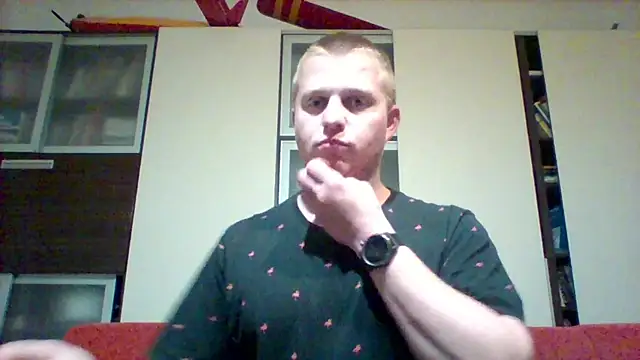 Snapshot of Matttthees chatting on October 2025 04:11:01 AM Matttthees online show from October 2025 04:11:01 AM