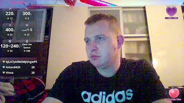 Matttthees online show from December 2025 12:37:02 AM