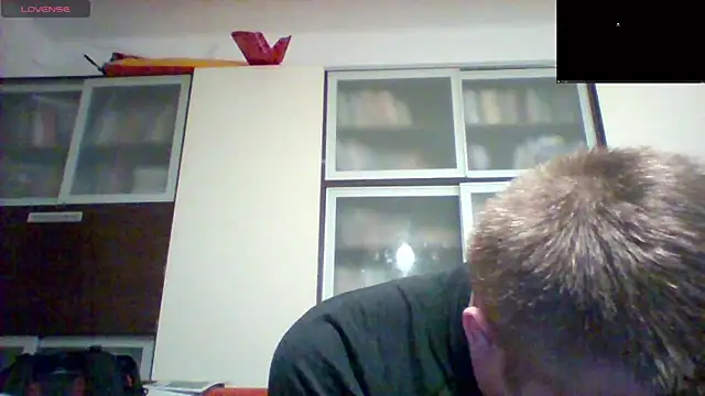 Snapshot of Matttthees chatting on February 2025 08:53:02 PM Matttthees online show from February 2025 08:53:02 PM