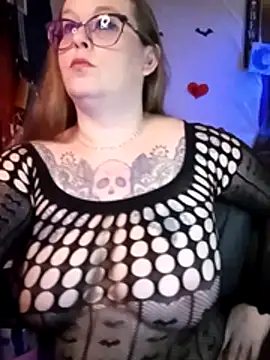 edgexchaos online show from February 2026 04:43:01 AM