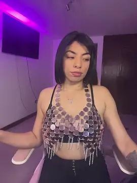 Miaparkerss  online show from March 2026 12:00:02 AM