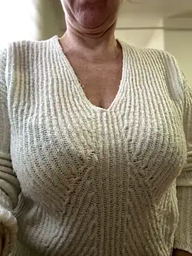 sweetmystery1 online show from March 2026 11:16:02 AM