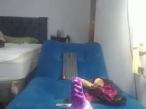 Snapshot of angellsexx20 chatting on February 2025 09:07:02 PM angellsexx20 online show from February 2025 09:07:02 PM