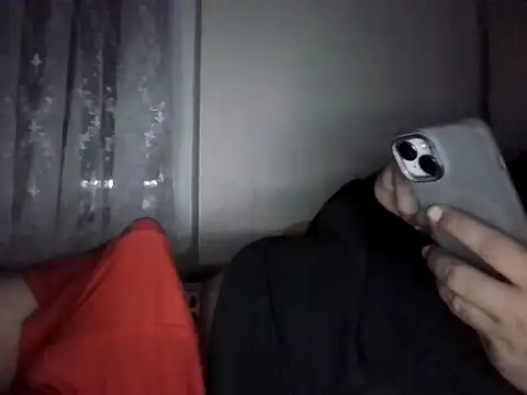 Snapshot of Ca414 chatting on December 2025 11:22:01 PM Ca414 online show from December 2025 11:22:01 PM