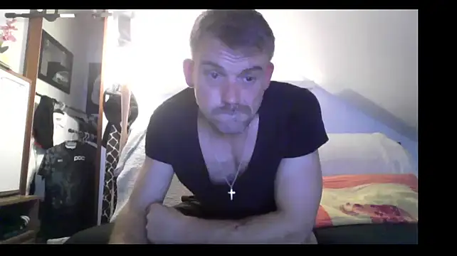 Cambitchboy online show from April 2026 01:01:01 AM