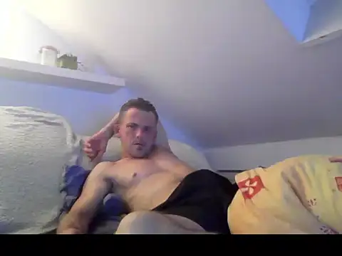Cambitchboy online show from May 2026 12:32:02 AM
