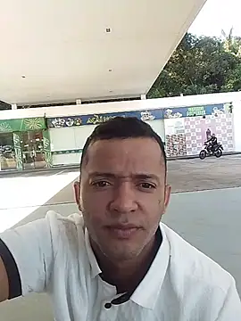 Kanekki2 online show from April 2026 12:32:02 PM