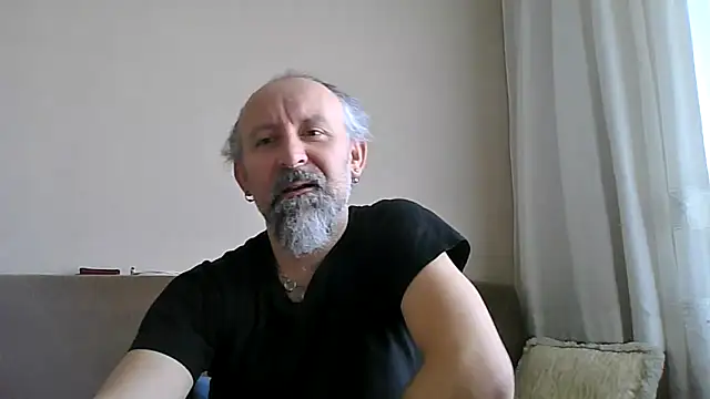 BuckWessle online show from April 2026 09:03:02 AM