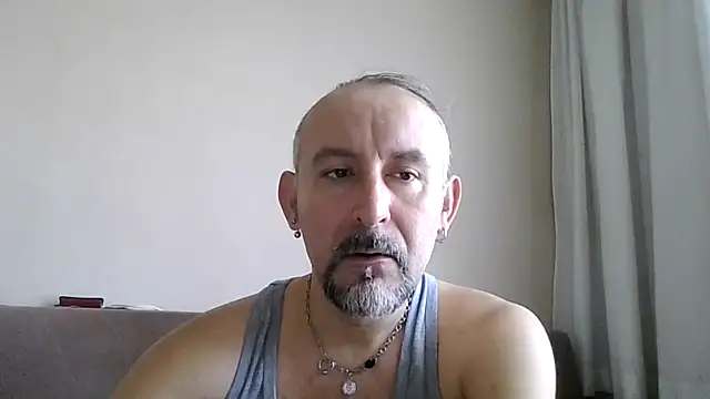 BuckWessle online show from November 2025 10:41:01 AM