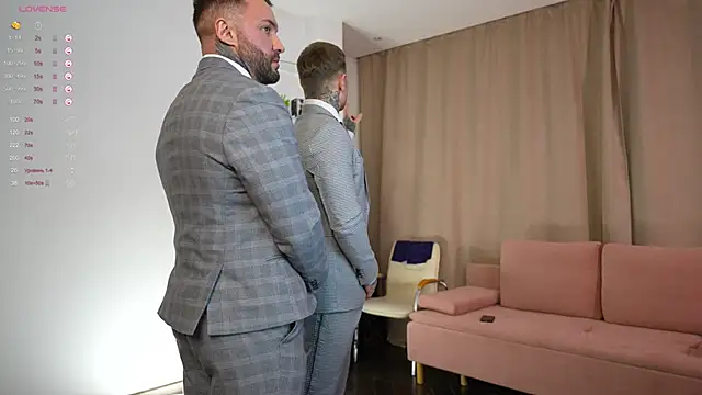 Snapshot of Demianblake chatting on November 2025 06:45:01 PM Demianblake online show from November 2025 06:45:01 PM