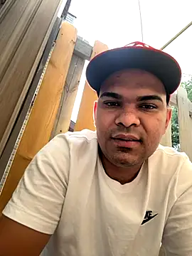 marhi32 online show from September 2025 03:12:02 PM