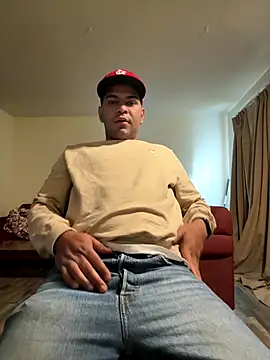 marhi32 online show from November 2025 08:40:02 PM