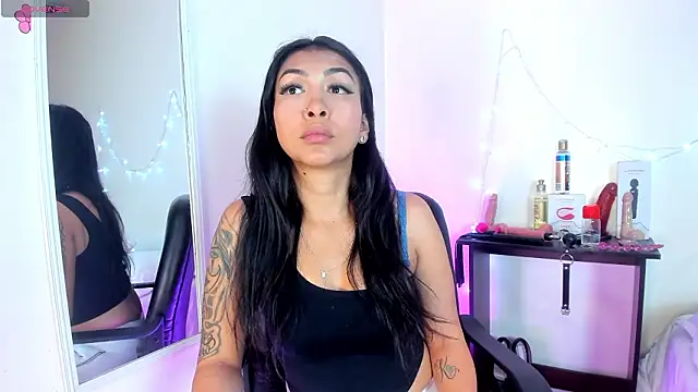 Snapshot of Tracy_lambo chatting on February 2026 01:06:01 AM Tracy lambo online show from February 2026 01:06:01 AM