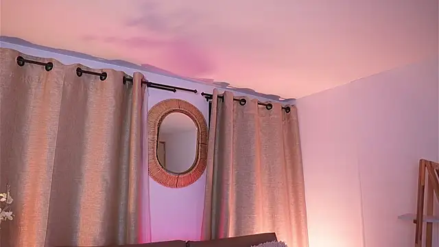 Valeriestyle online show from November 2025 03:56:02 AM