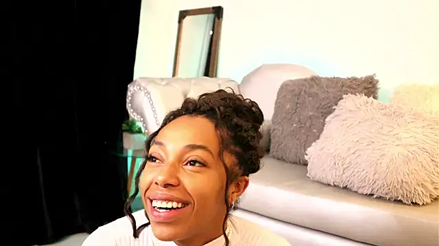 Valeriestyle online show from October 2025 03:50:01 AM