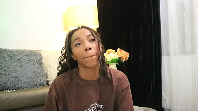 Valeriestyle online show from March 2026 04:20:01 AM