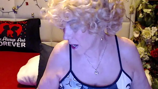 HappyWomanOn online show from March 2026 08:18:01 AM