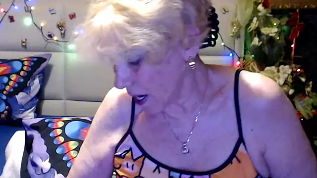 HappyWomanOn online show from June 2026 09:48:02 AM