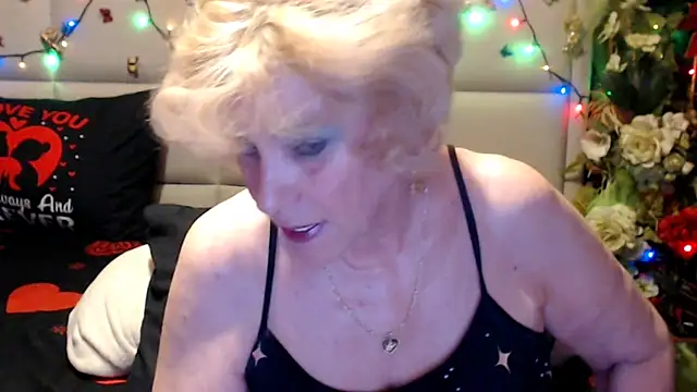 HappyWomanOn online show from June 2026 09:59:02 AM