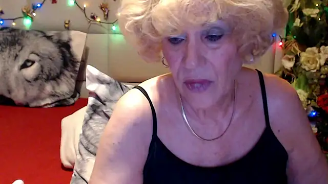 HappyWomanOn online show from May 2026 07:05:02 AM