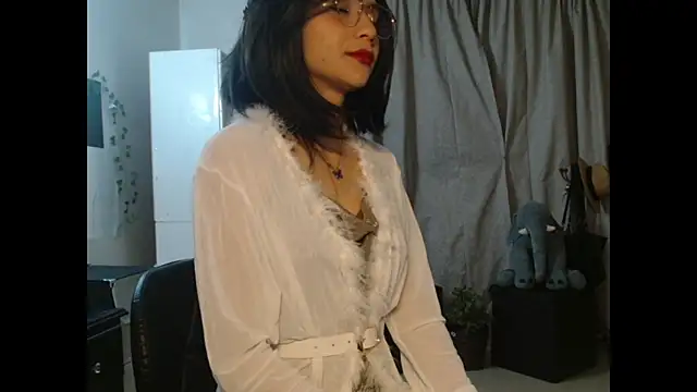 Pinkye skarlet online show from October 2025 04:23:02 AM
