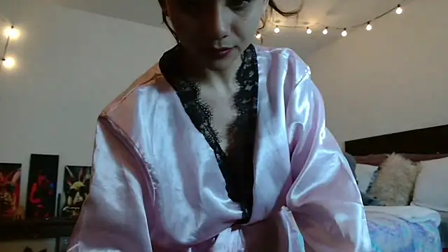 Pinkye skarlet online show from February 2025 07:52:01 AM
