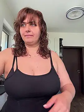 AnneKane online show from May 2026 08:00:01 AM