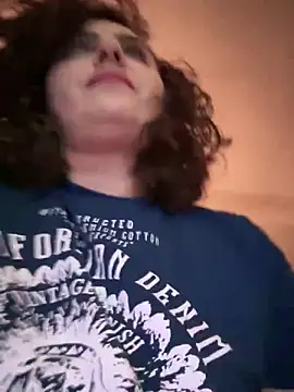 Snapshot of AnneKane chatting on February 2025 04:51:02 AM AnneKane online show from February 2025 04:51:02 AM