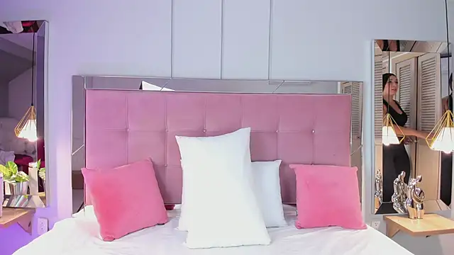 Ahincale online show from January 2026 07:51:02 PM