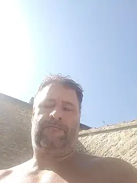 rob2810 online show from June 2026 09:37:02 AM