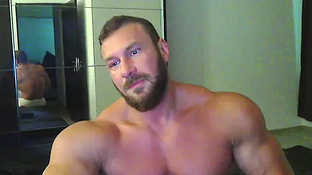 muscularkevin online show from June 2026 02:17:02 PM