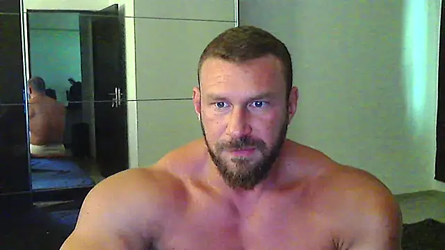 Snapshot of muscularkevin chatting on July 2026 01:29:01 PM muscularkevin online show from July 2026 01:29:01 PM